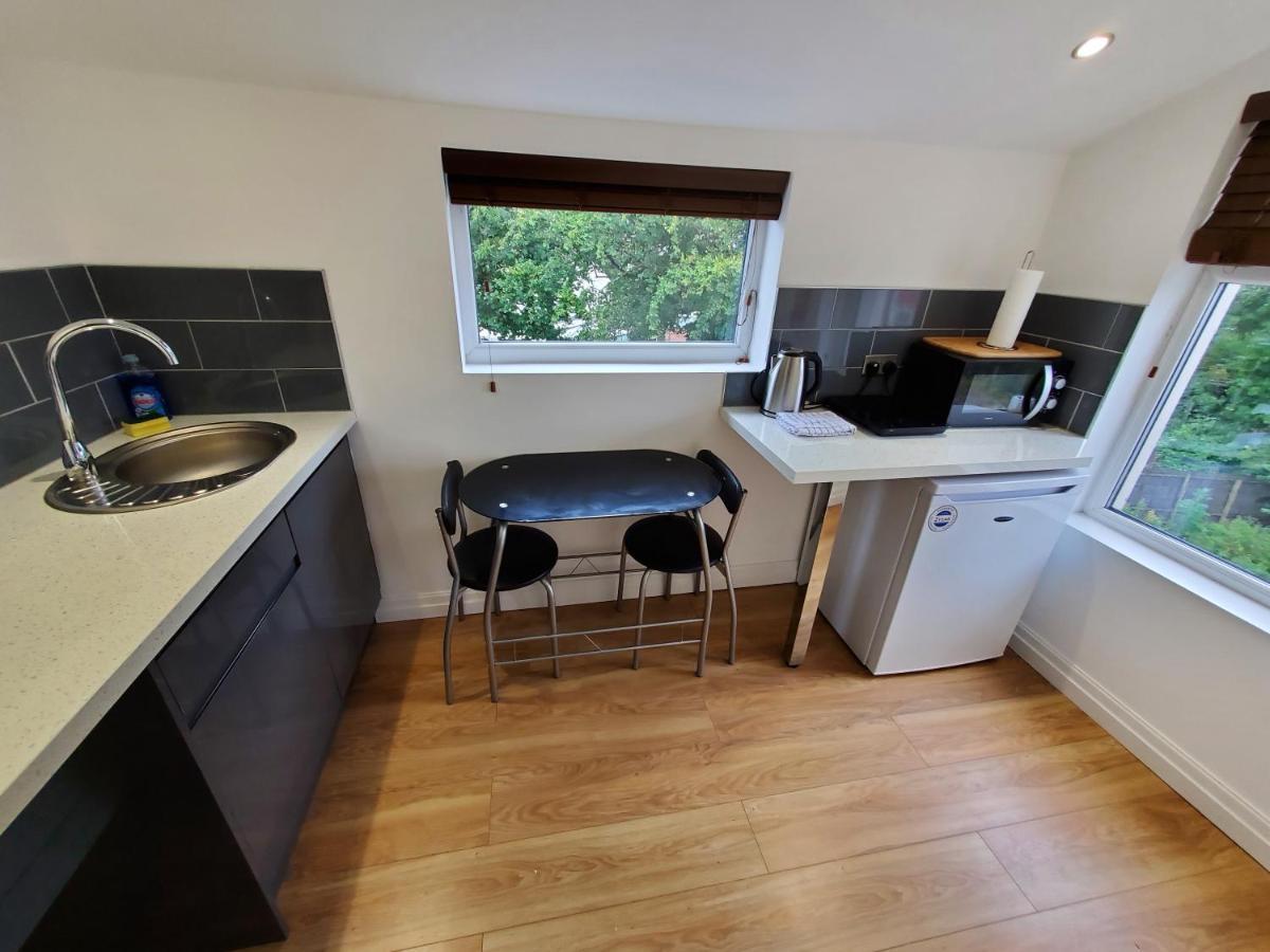 The Ashcroft Apartments Free Parking Eccles Buitenkant foto