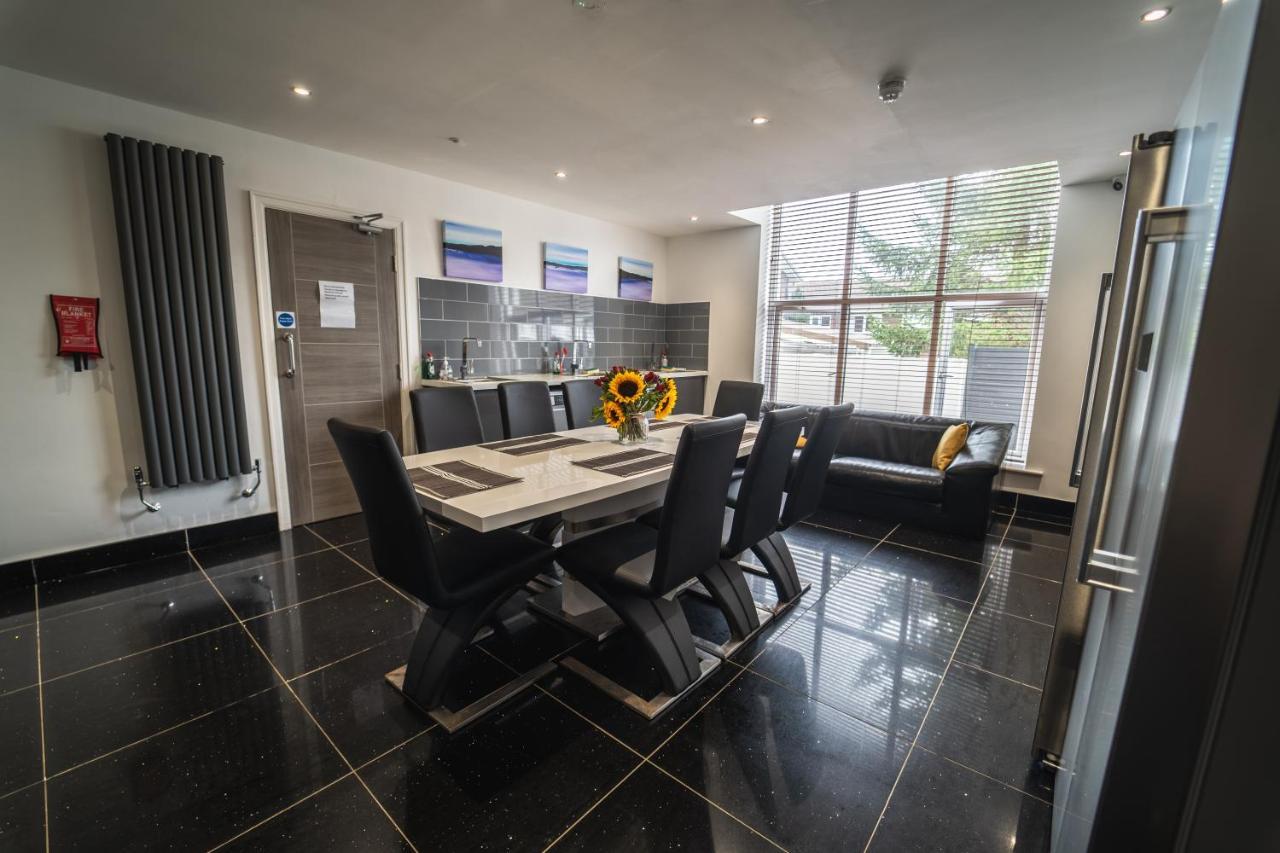 The Ashcroft Apartments Free Parking Eccles Buitenkant foto